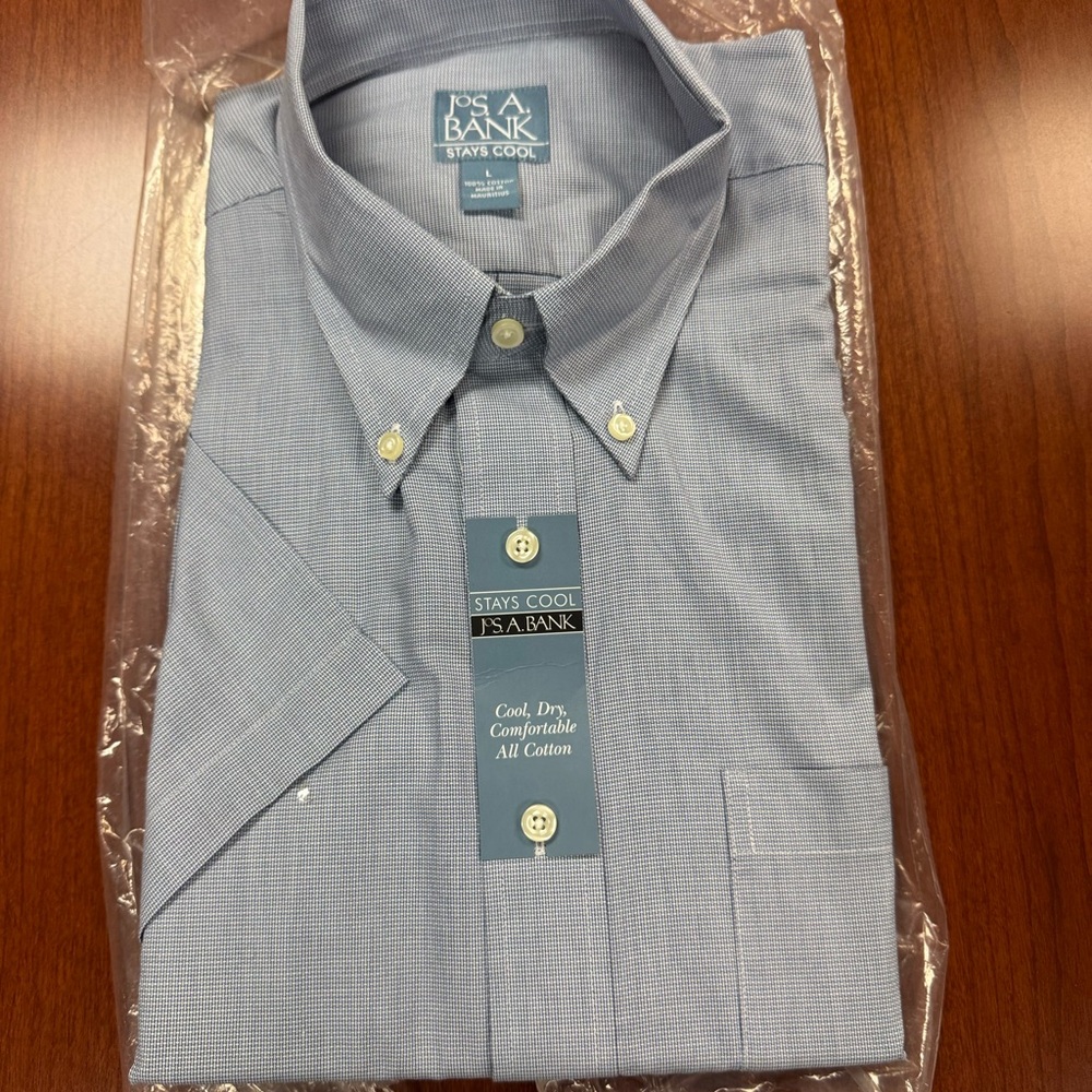 Jos. A. Bank Men's Blue Casual Button Down Shirt
